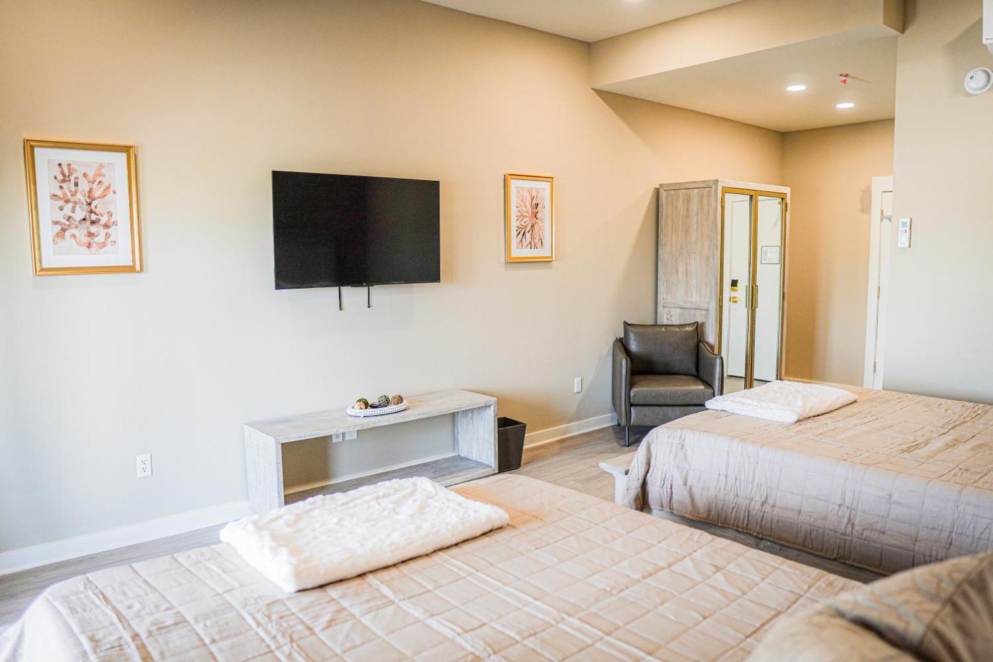 Hotel Whiskey In Pascagoula Dış mekan fotoğraf