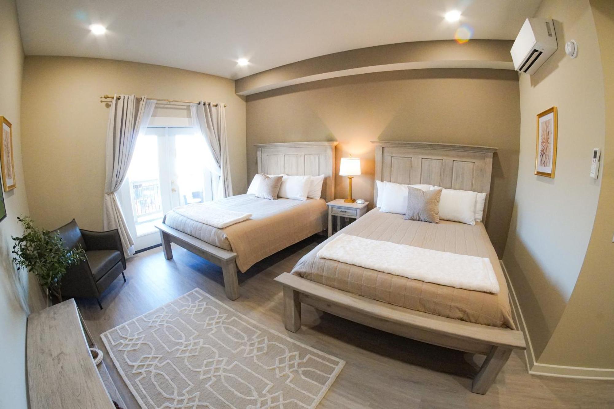 Hotel Whiskey In Pascagoula Dış mekan fotoğraf