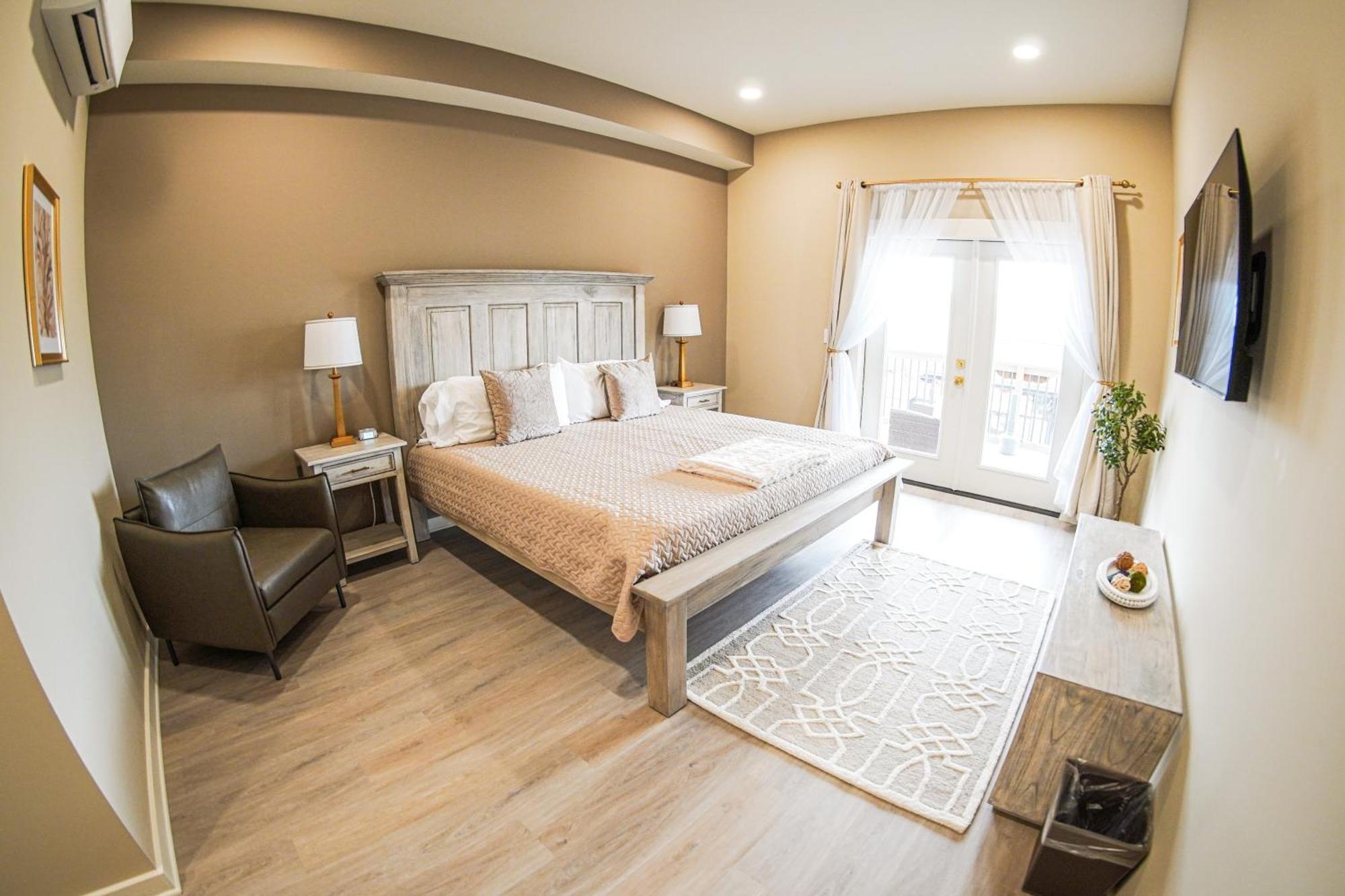 Hotel Whiskey In Pascagoula Dış mekan fotoğraf
