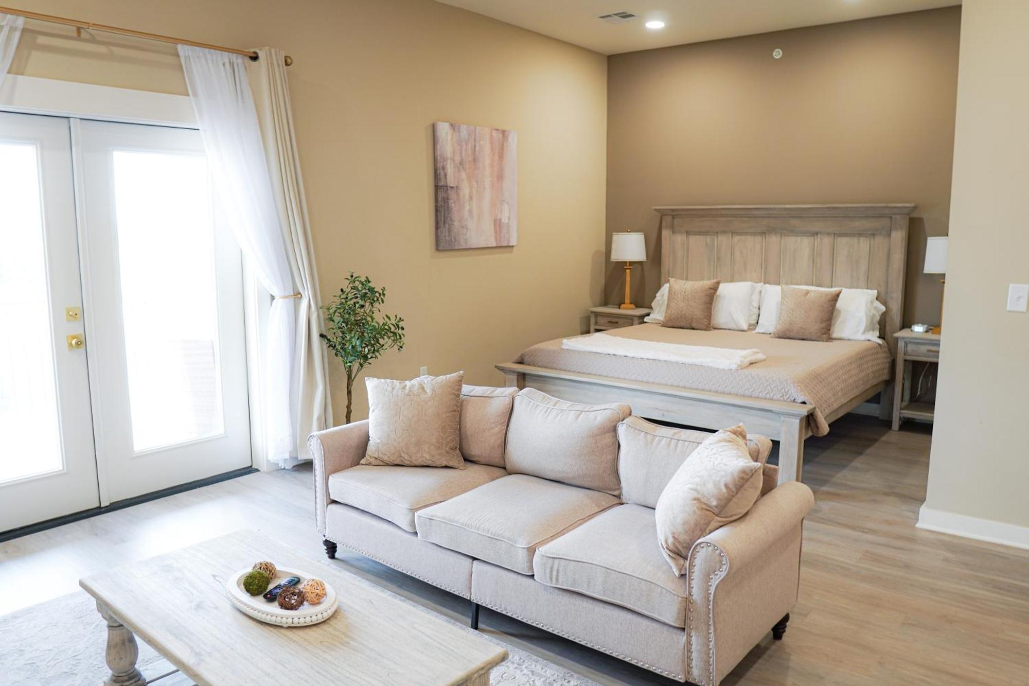 Hotel Whiskey In Pascagoula Dış mekan fotoğraf