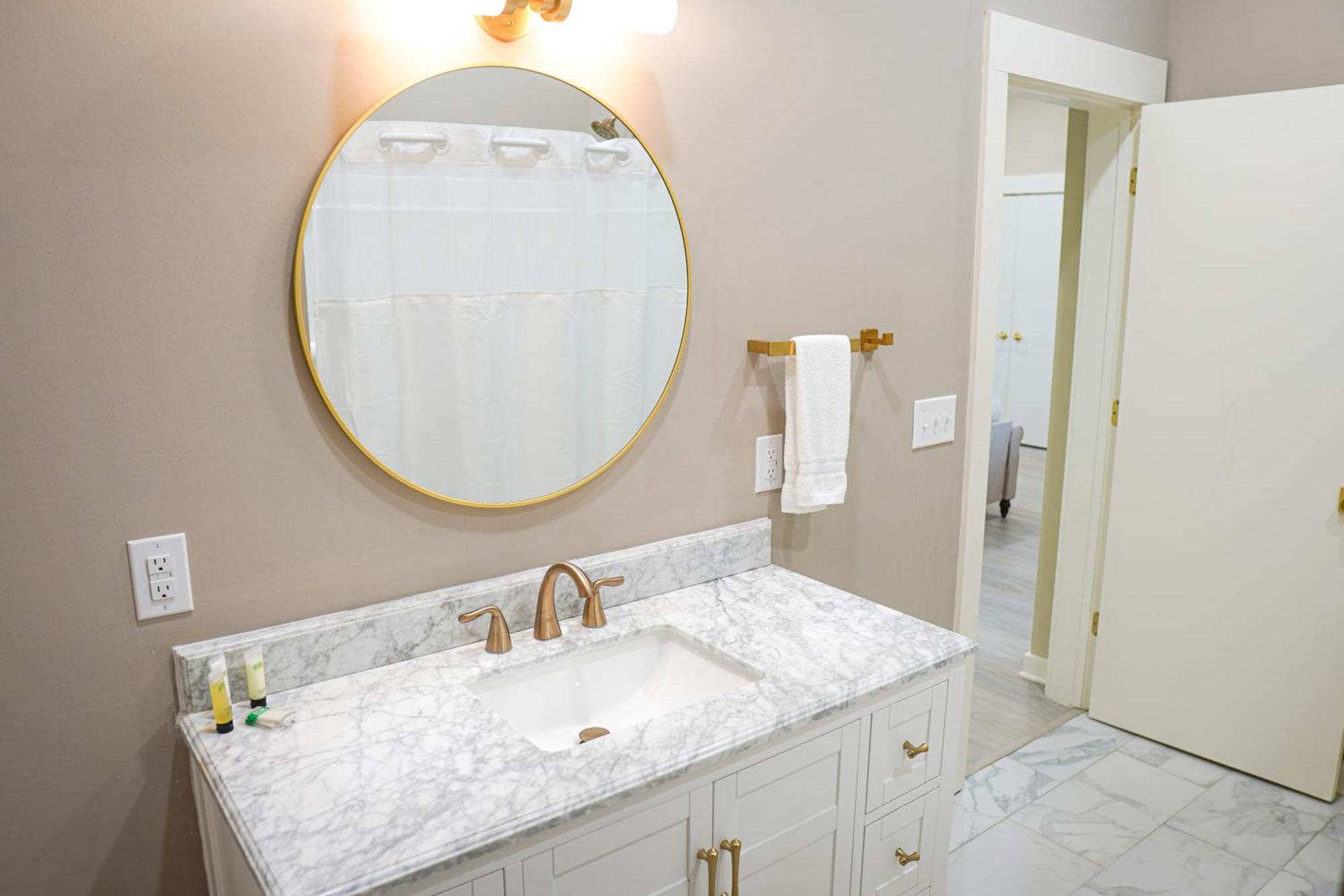 Hotel Whiskey In Pascagoula Dış mekan fotoğraf