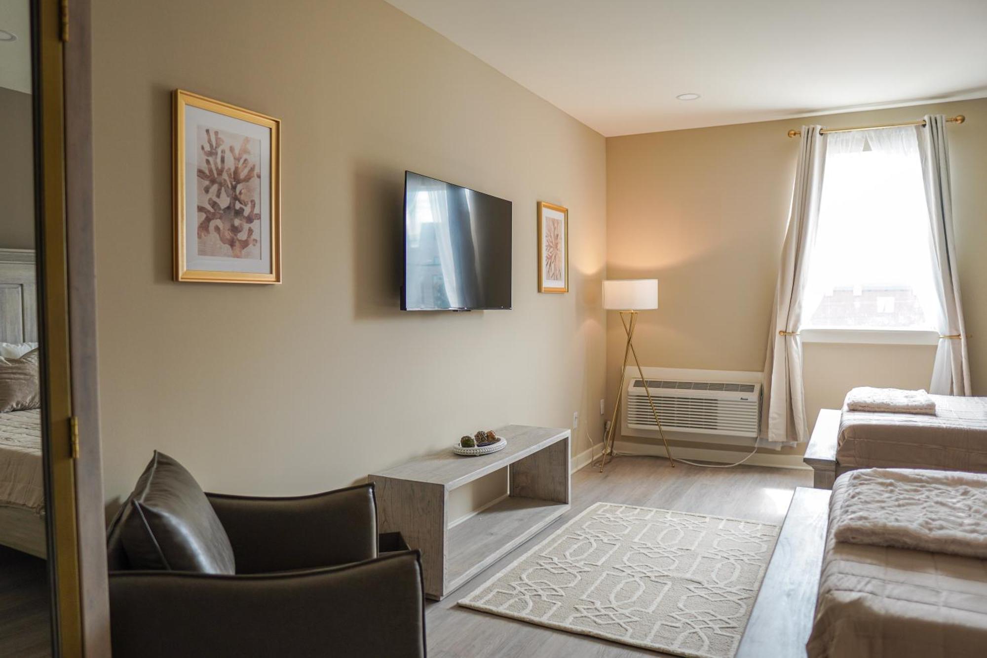 Hotel Whiskey In Pascagoula Dış mekan fotoğraf