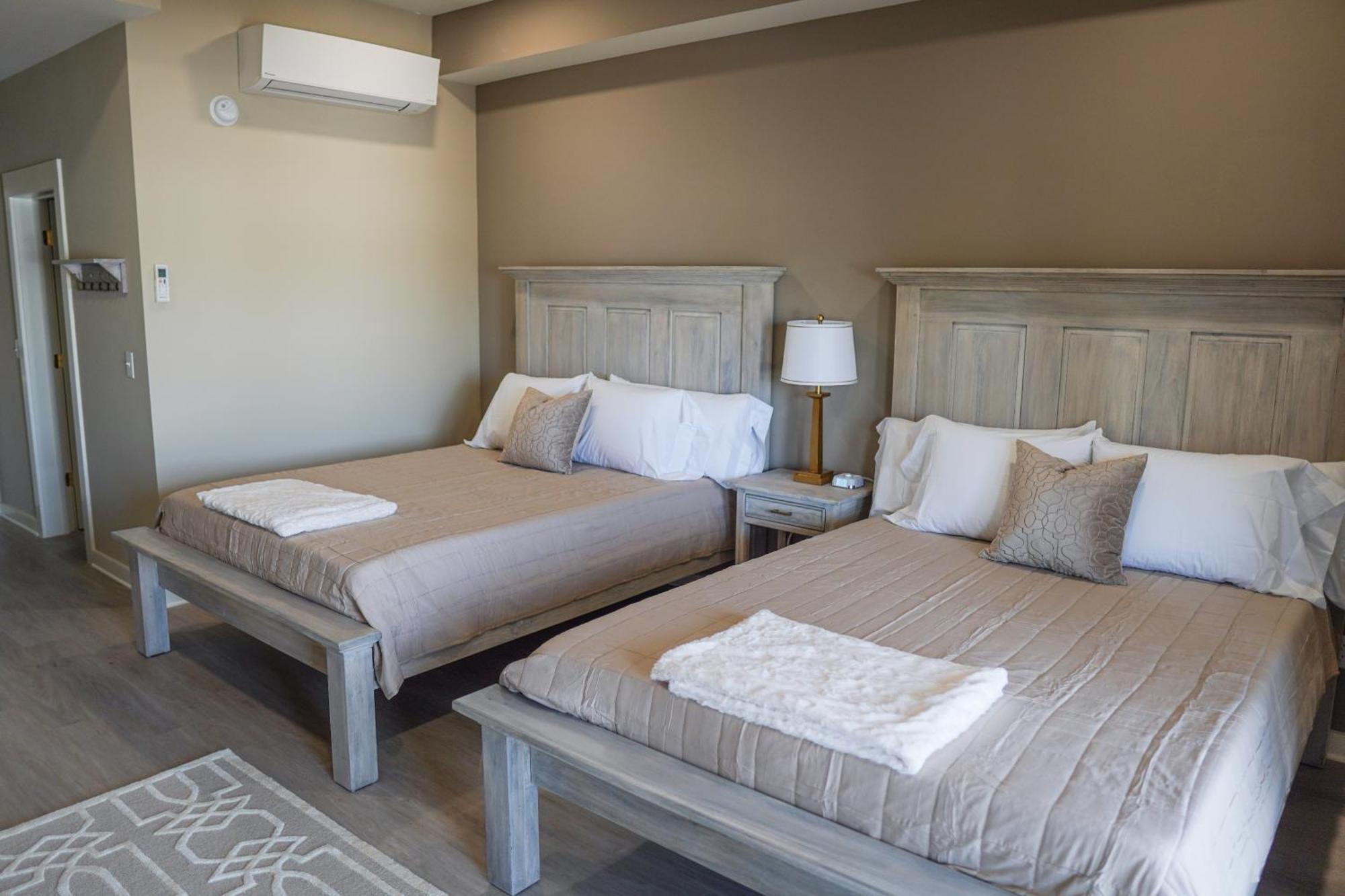Hotel Whiskey In Pascagoula Dış mekan fotoğraf