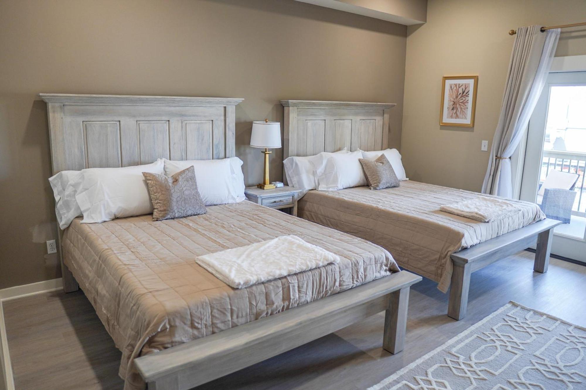 Hotel Whiskey In Pascagoula Dış mekan fotoğraf
