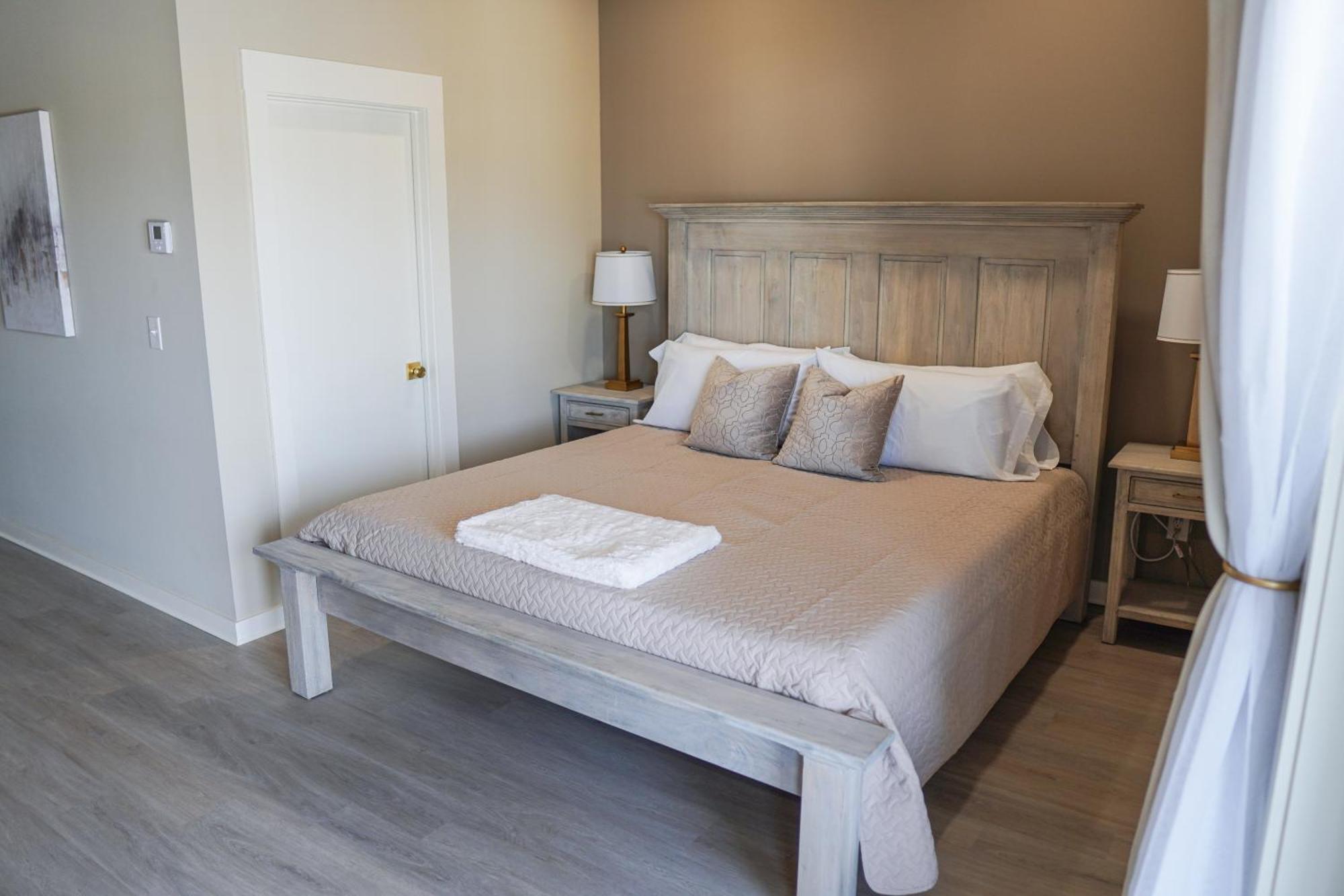 Hotel Whiskey In Pascagoula Dış mekan fotoğraf